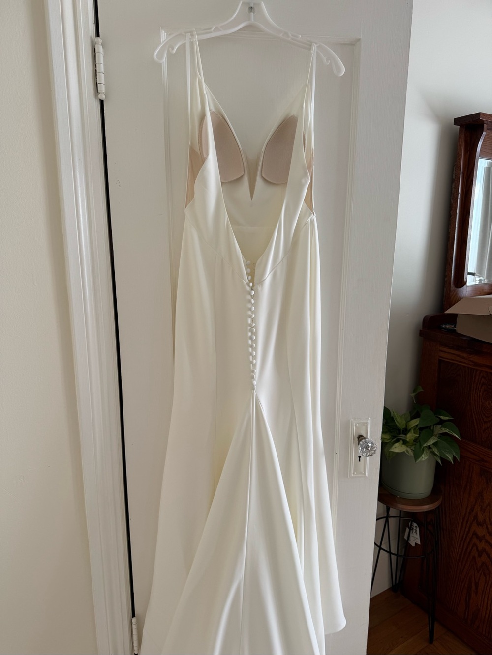 Made with Love sample dress size 10. Basically brand new!